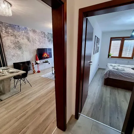 Jelonek W Karkonoszach * 耶莱尼亚古拉