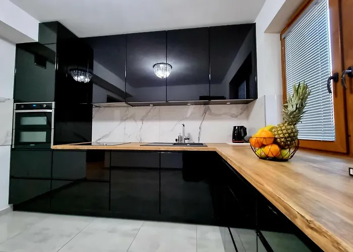 Jelonek W Karkonoszach 耶莱尼亚古拉